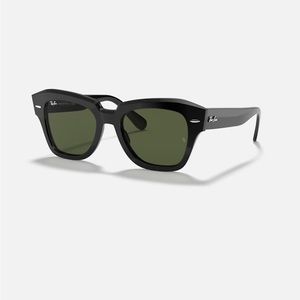State Street Ray-Ban Sunglasses with case